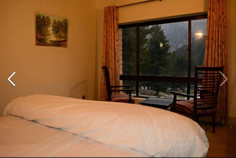 Trout Lodge Наран Екстериор снимка
